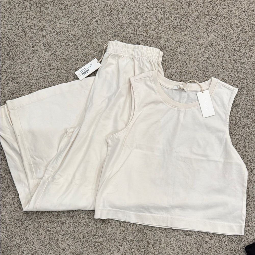 Z Supply Scout jersey Flare pant and Sloane Tank S cream